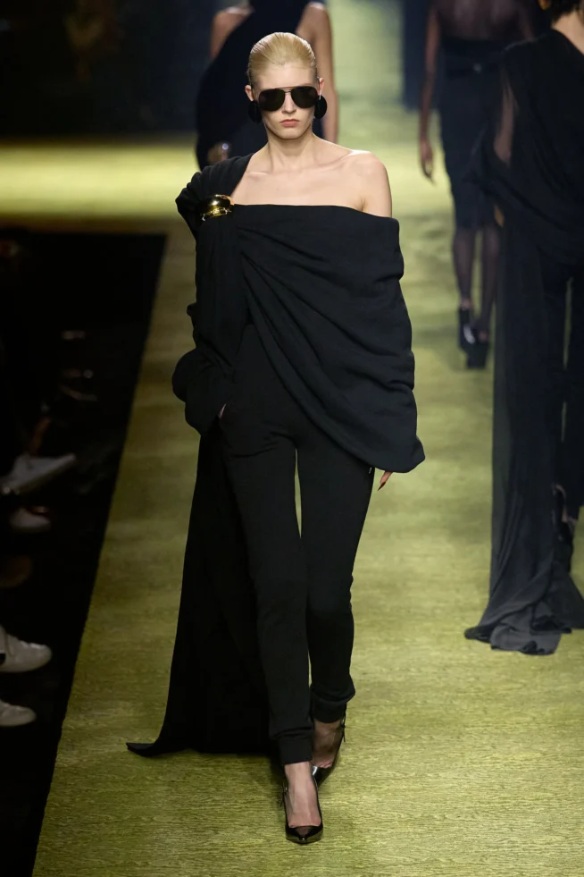 00046-saint-laurent-fall-2023-ready-to-wear-credit-gorunway