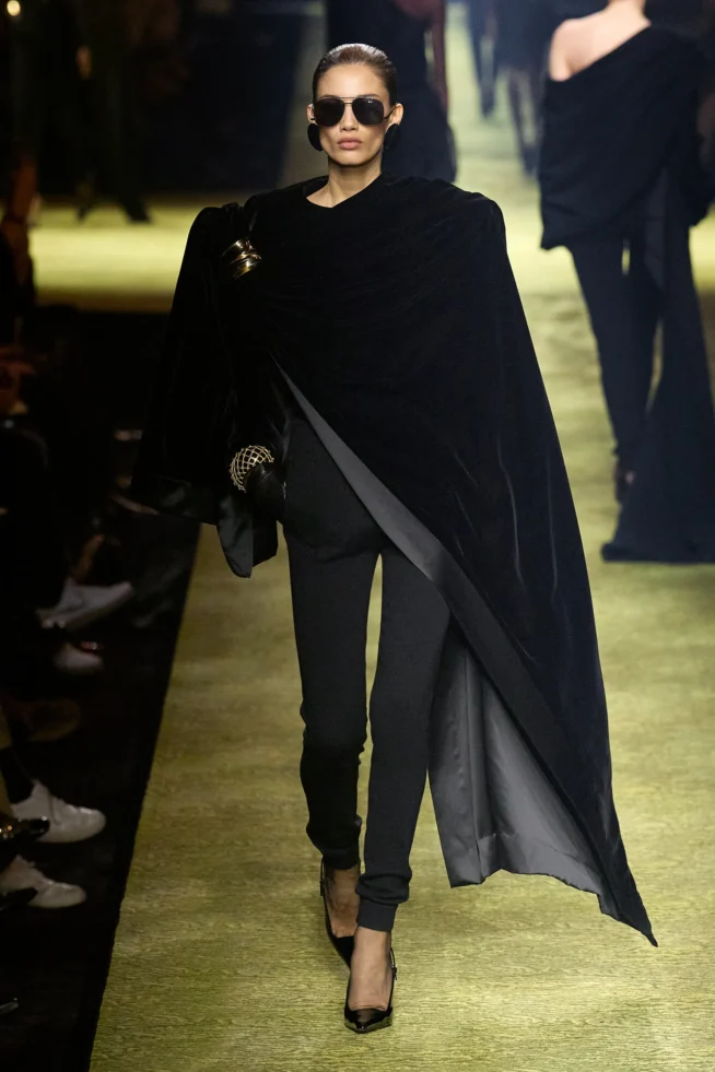 00048-saint-laurent-fall-2023-ready-to-wear-credit-gorunway