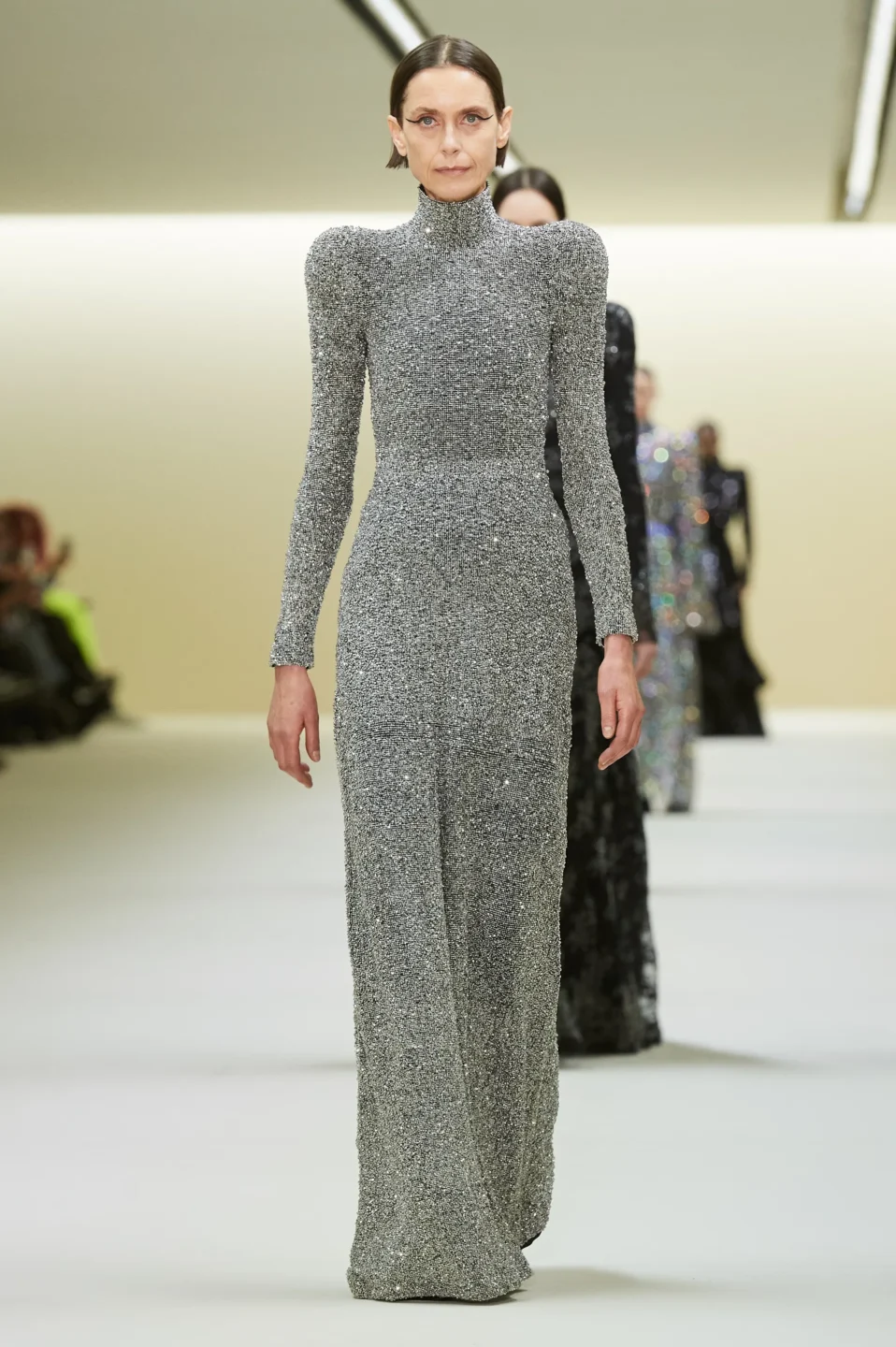 00049-balenciaga-fall-2023-ready-to-wear-credit-gorunway