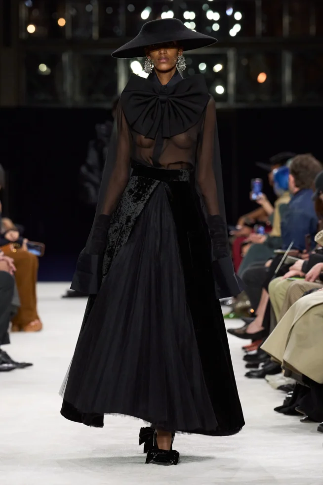 00049-balmain-fall-2023-ready-to-wear-credit-gorunway