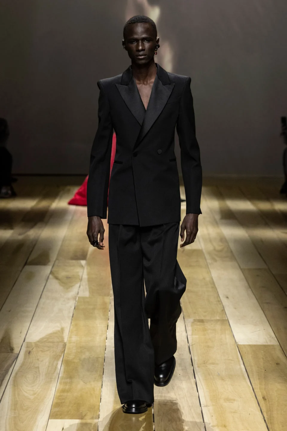 00050-alexander-mcqueen-fall-2023-ready-to-wear-credit-brand