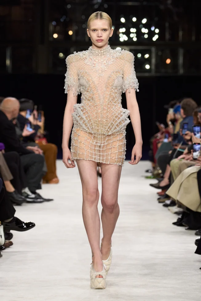 00051-balmain-fall-2023-ready-to-wear-credit-gorunway