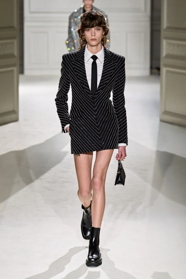 00066-valentino-fall-2023-ready-to-wear-credit-gorunway