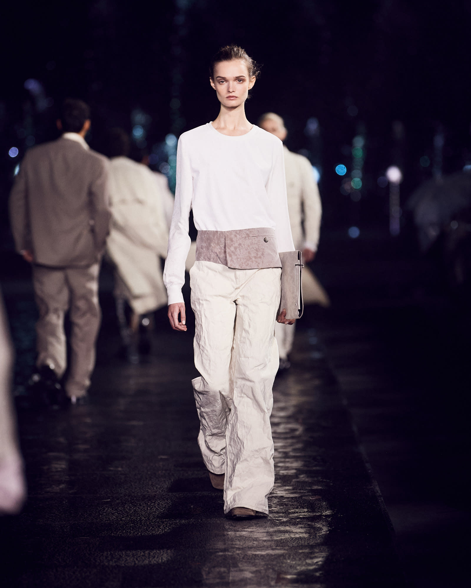 HBME_110_S23SR_BOSS_SHOW_MIAMI_RUNWAY_FULL_LOOK_0037