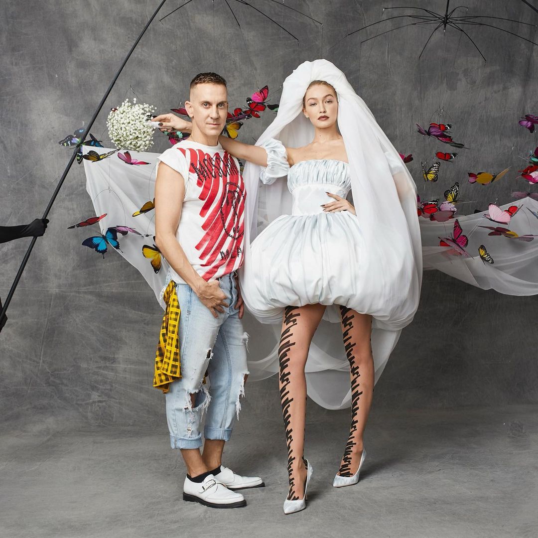 Jeremy Scott deixa a direção criativa de Moschino