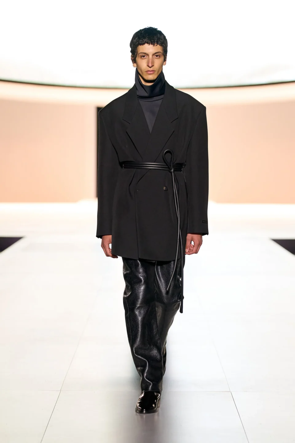 00006-fear-of-god-fall-2023-ready-to-wear-credit-brand
