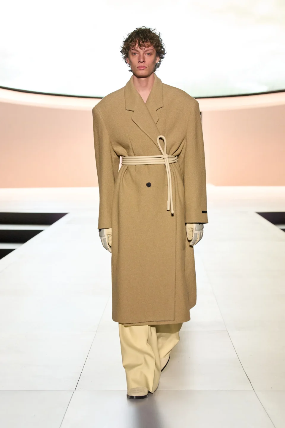 00021-fear-of-god-fall-2023-ready-to-wear-credit-brand