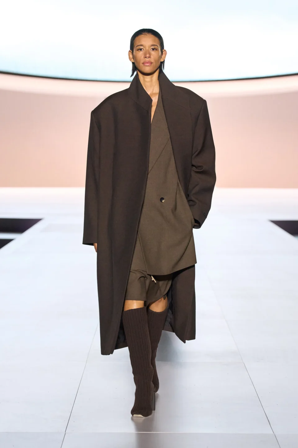 00038-fear-of-god-fall-2023-ready-to-wear-credit-brand