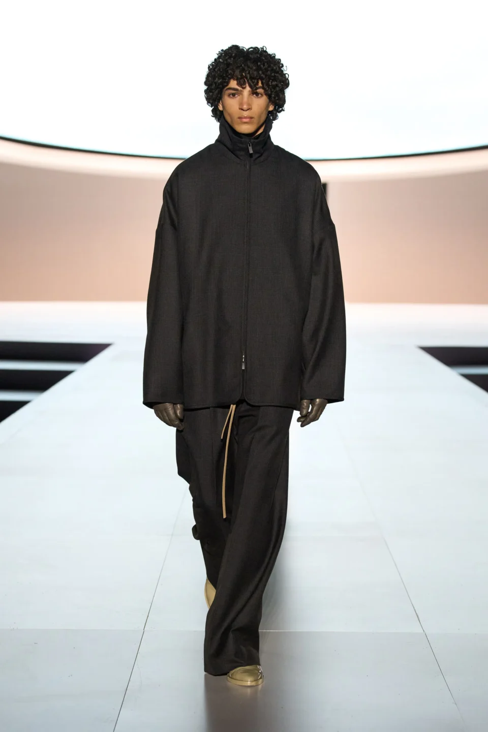 00043-fear-of-god-fall-2023-ready-to-wear-credit-brand