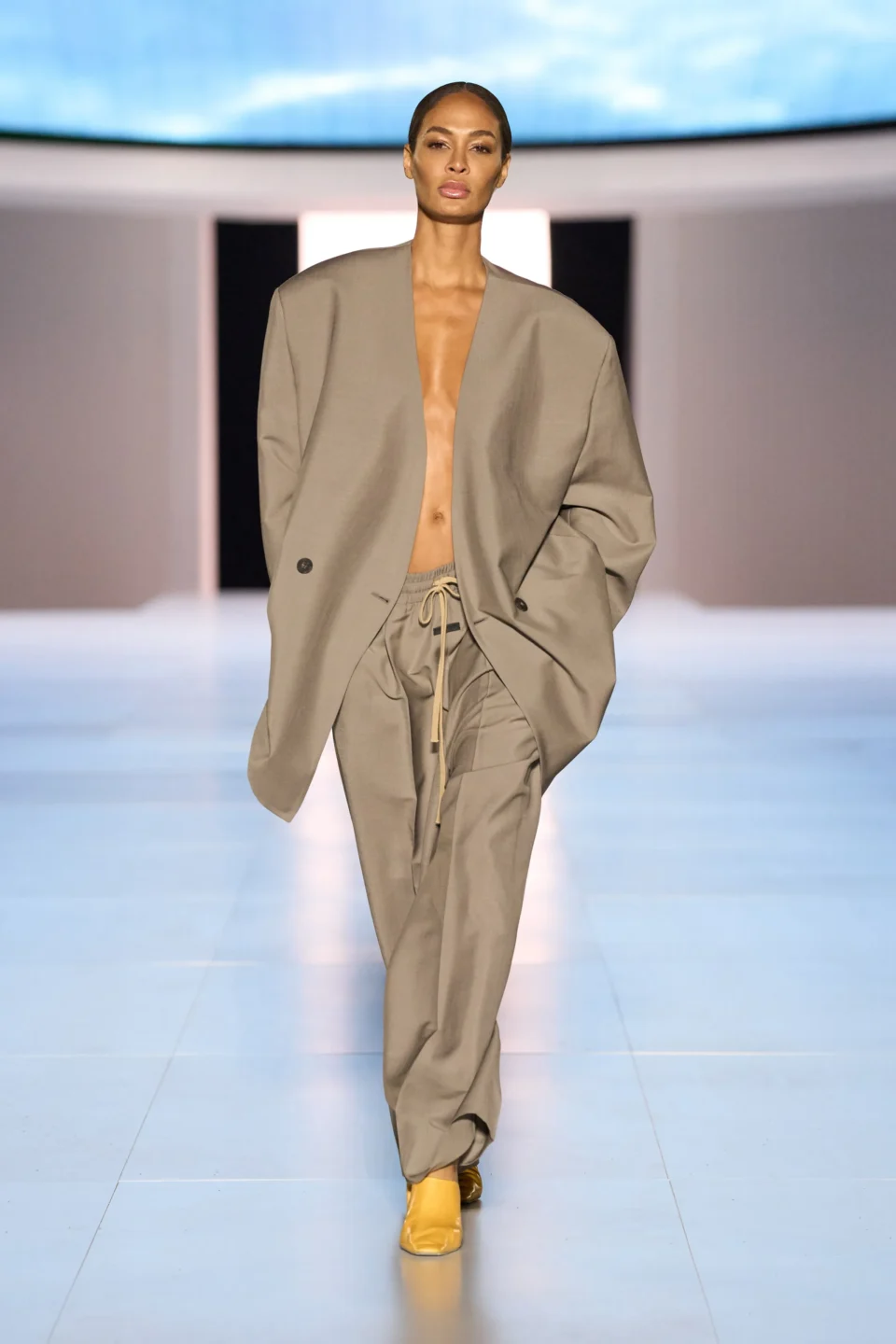 00056-fear-of-god-fall-2023-ready-to-wear-credit-brand