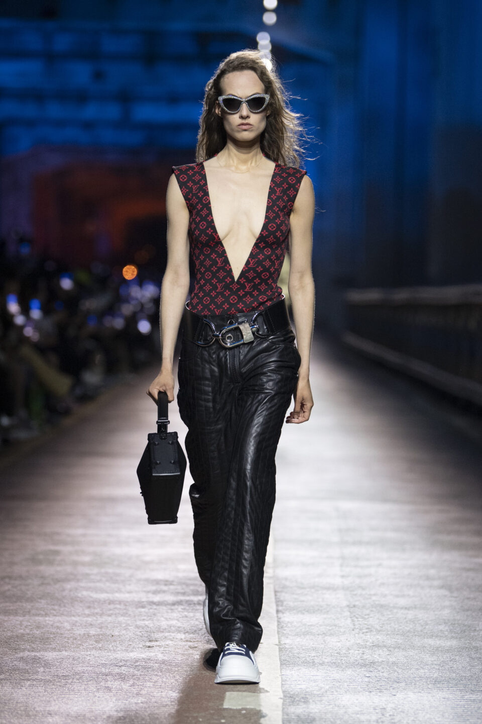 LOUIS_VUITTON_PREFALL23_0011