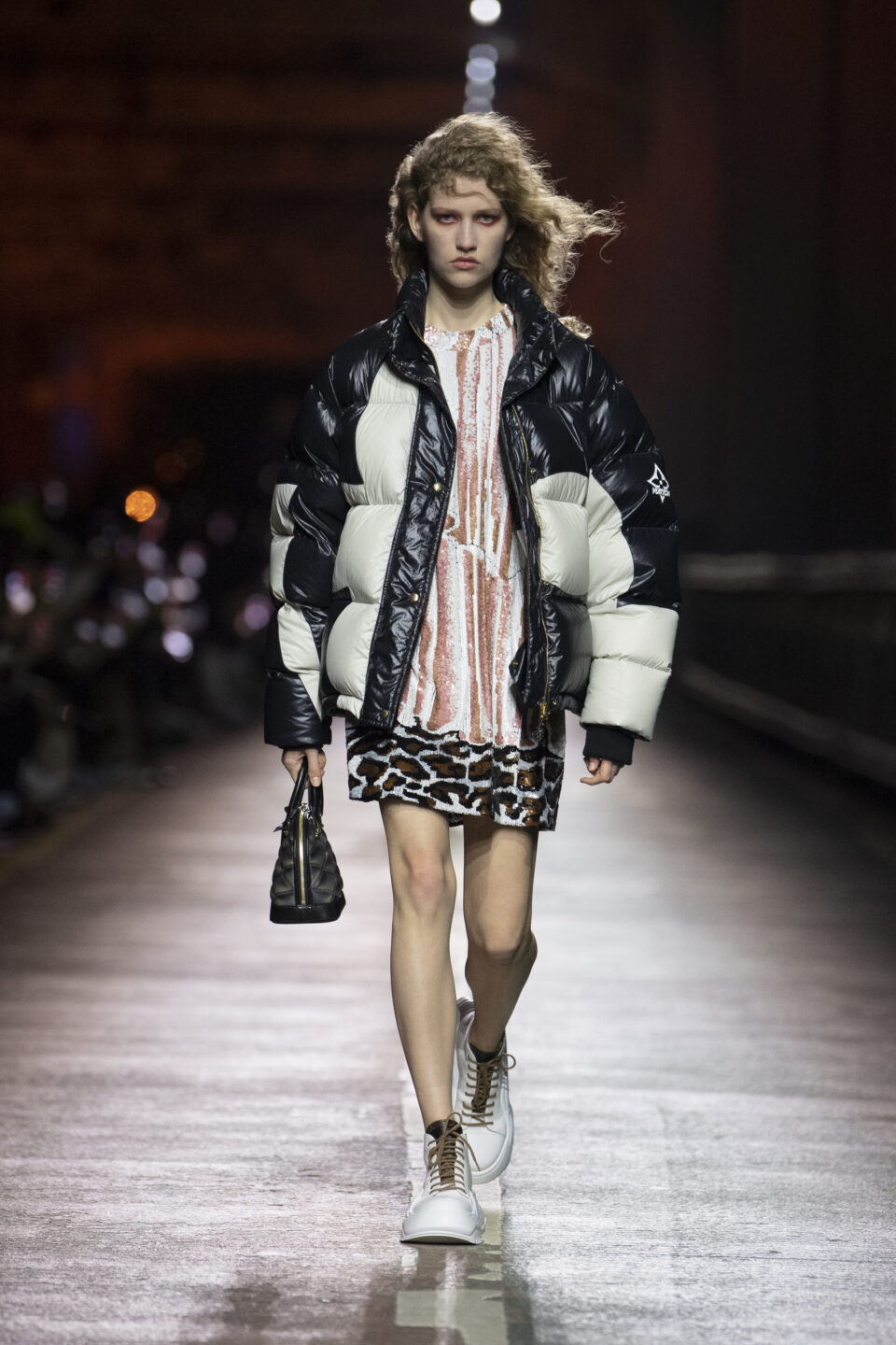 LOUIS_VUITTON_PREFALL23_0017