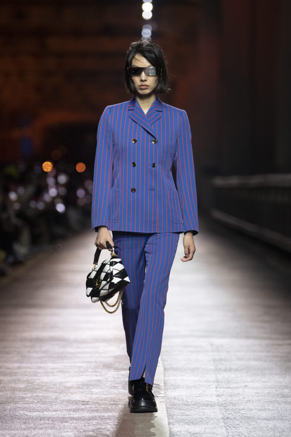 LOUIS_VUITTON_PREFALL23_0020