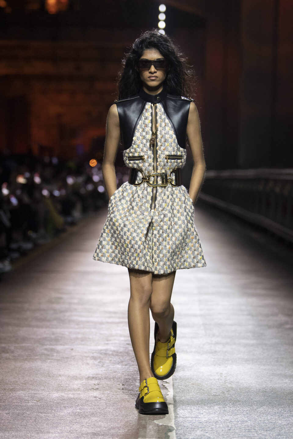 LOUIS_VUITTON_PREFALL23_0028