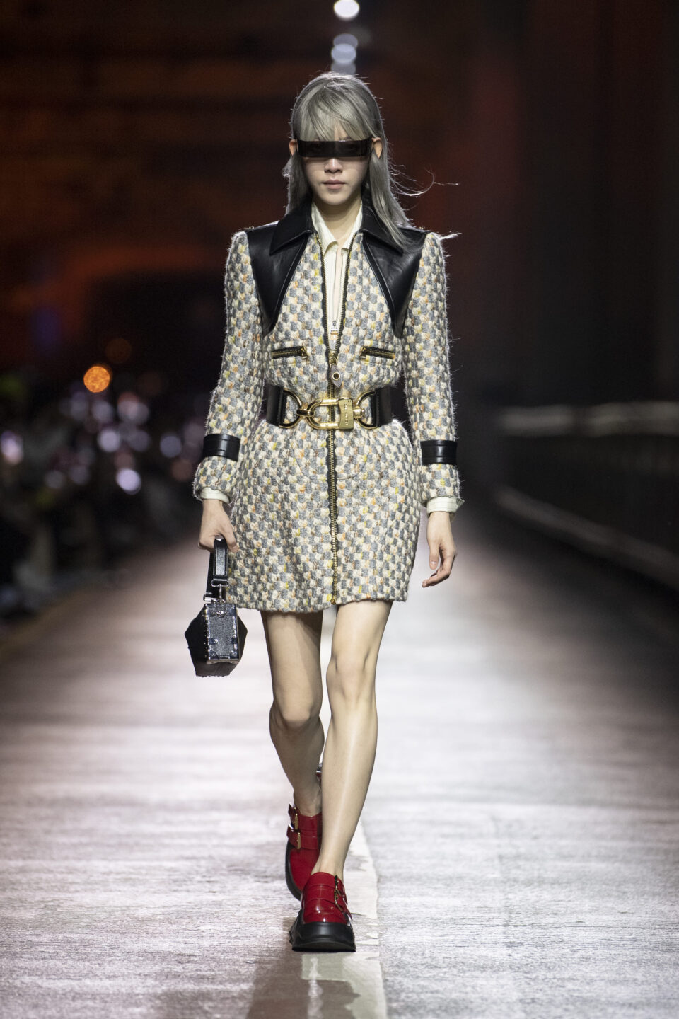 LOUIS_VUITTON_PREFALL23_0030