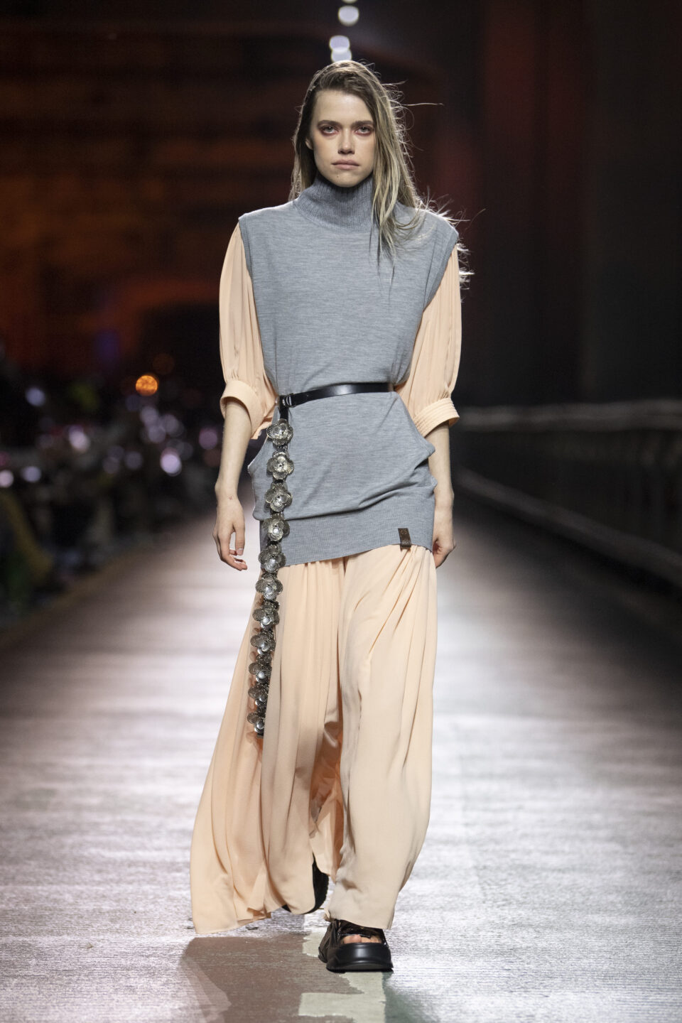 LOUIS_VUITTON_PREFALL23_0032