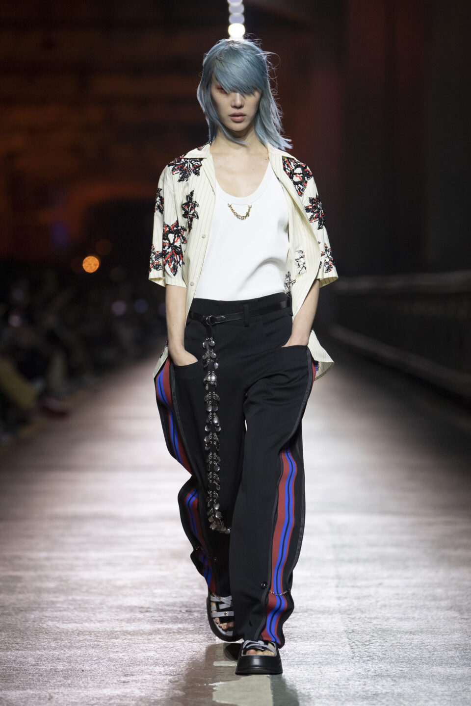 LOUIS_VUITTON_PREFALL23_0046