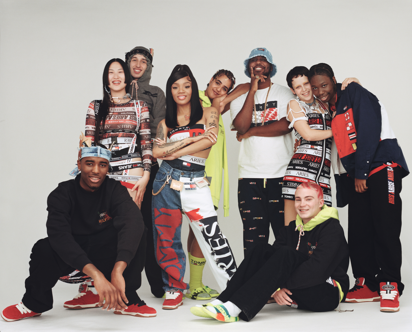 Tommy Jeans lança collab com Aries