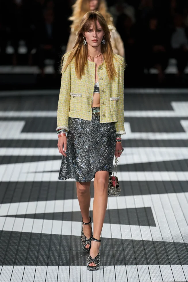 00007-chanel-resort-2024-credit-gorunway