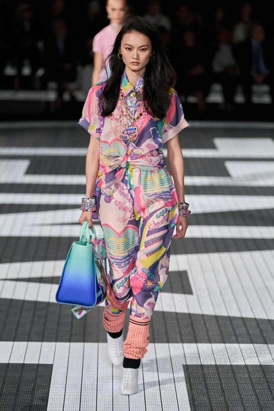 00033-chanel-resort-2024-credit-gorunway