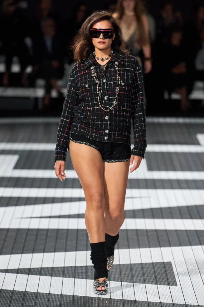 00036-chanel-resort-2024-credit-gorunway