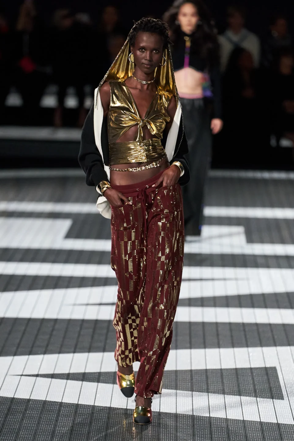 00055-chanel-resort-2024-credit-gorunway