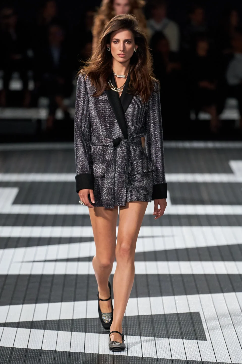00066-chanel-resort-2024-credit-gorunway