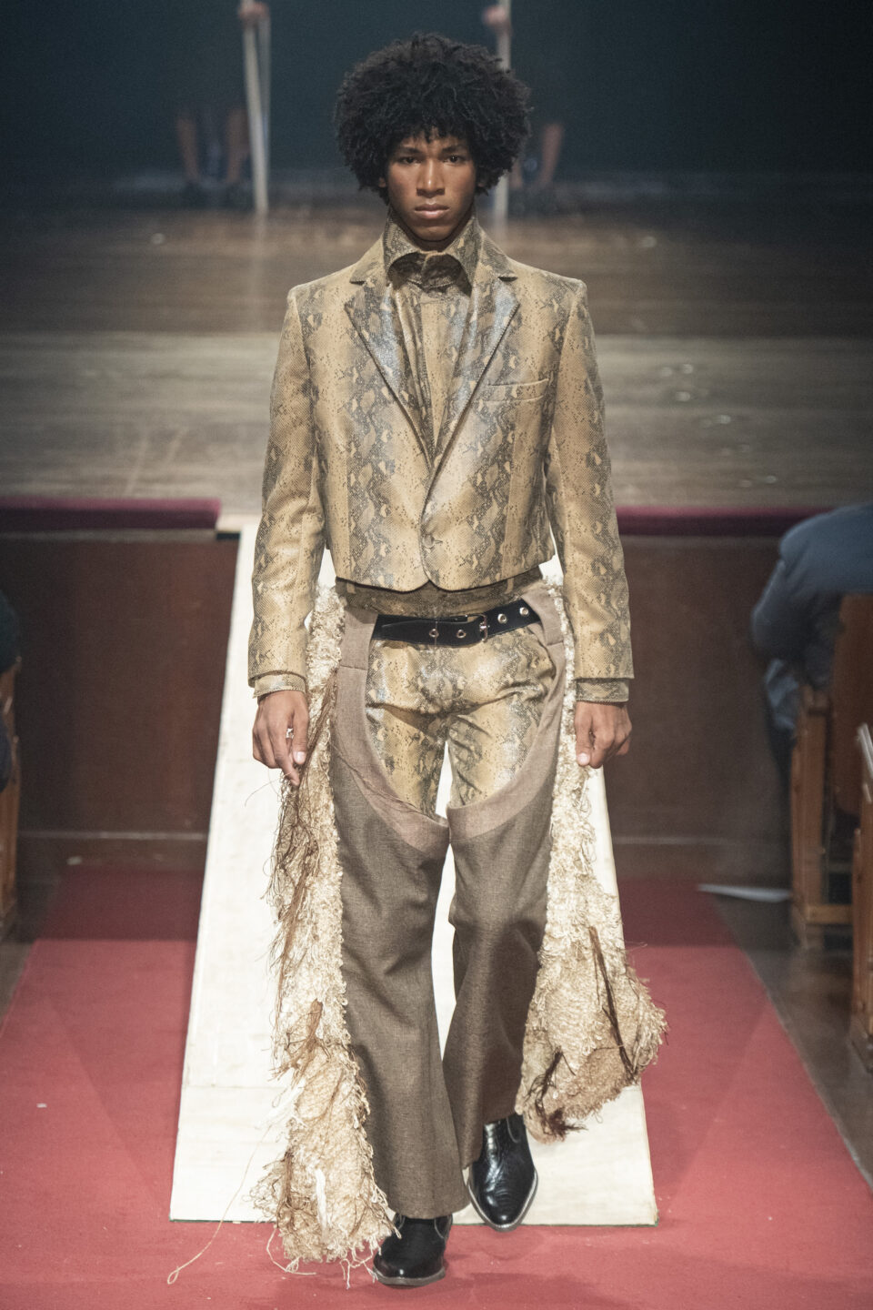 João Pimenta_
SPFW N55-
Teatro Municipal

Foto: Marcelo Soubhia / @agfotosite