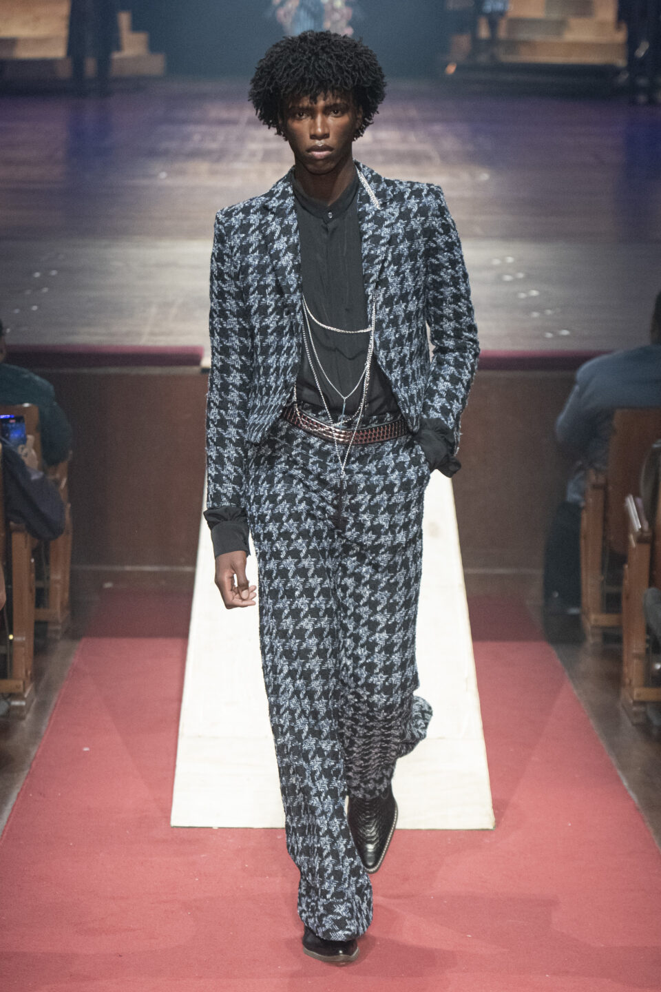 João Pimenta_
SPFW N55-
Teatro Municipal

Foto: Marcelo Soubhia / @agfotosite