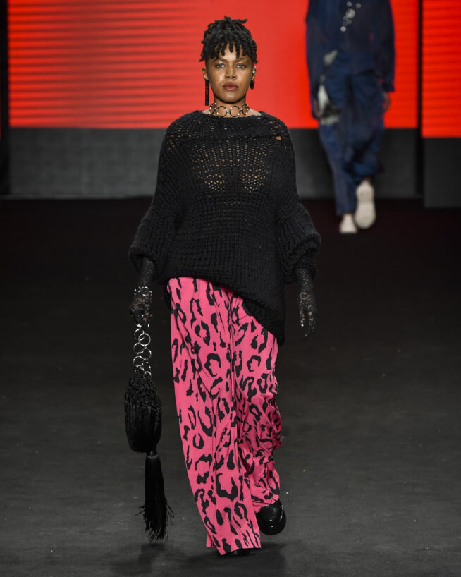 Led

SPFW N55

Foto: Ze Takahashi / @agfotosite