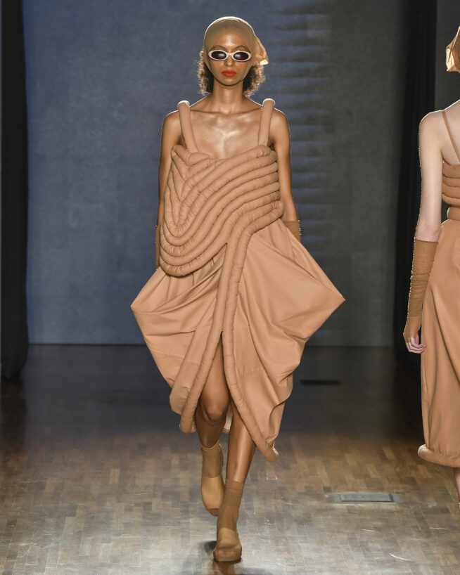 Renata Buzzo

SPFW N55

Foto: Ze Takahashi / @agfotosite
