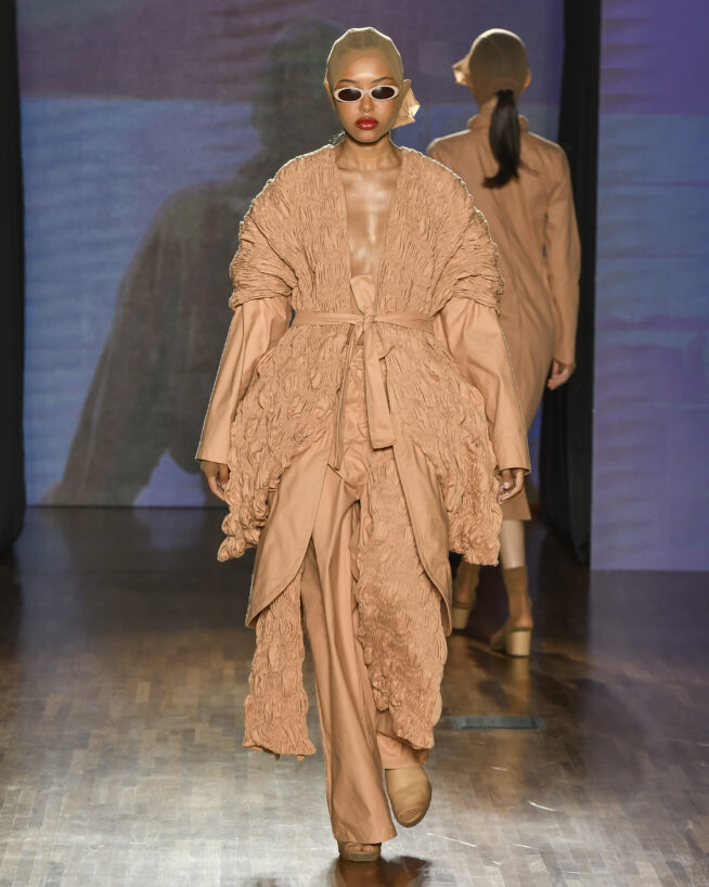 Renata Buzzo

SPFW N55

Foto: Ze Takahashi / @agfotosite