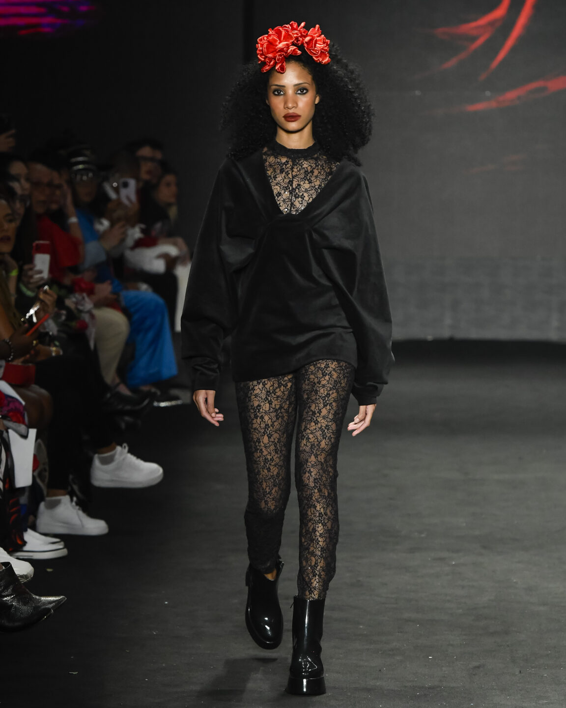 Santa Resistencia

SPFW N55

Foto: Ze Takahashi / @agfotosite