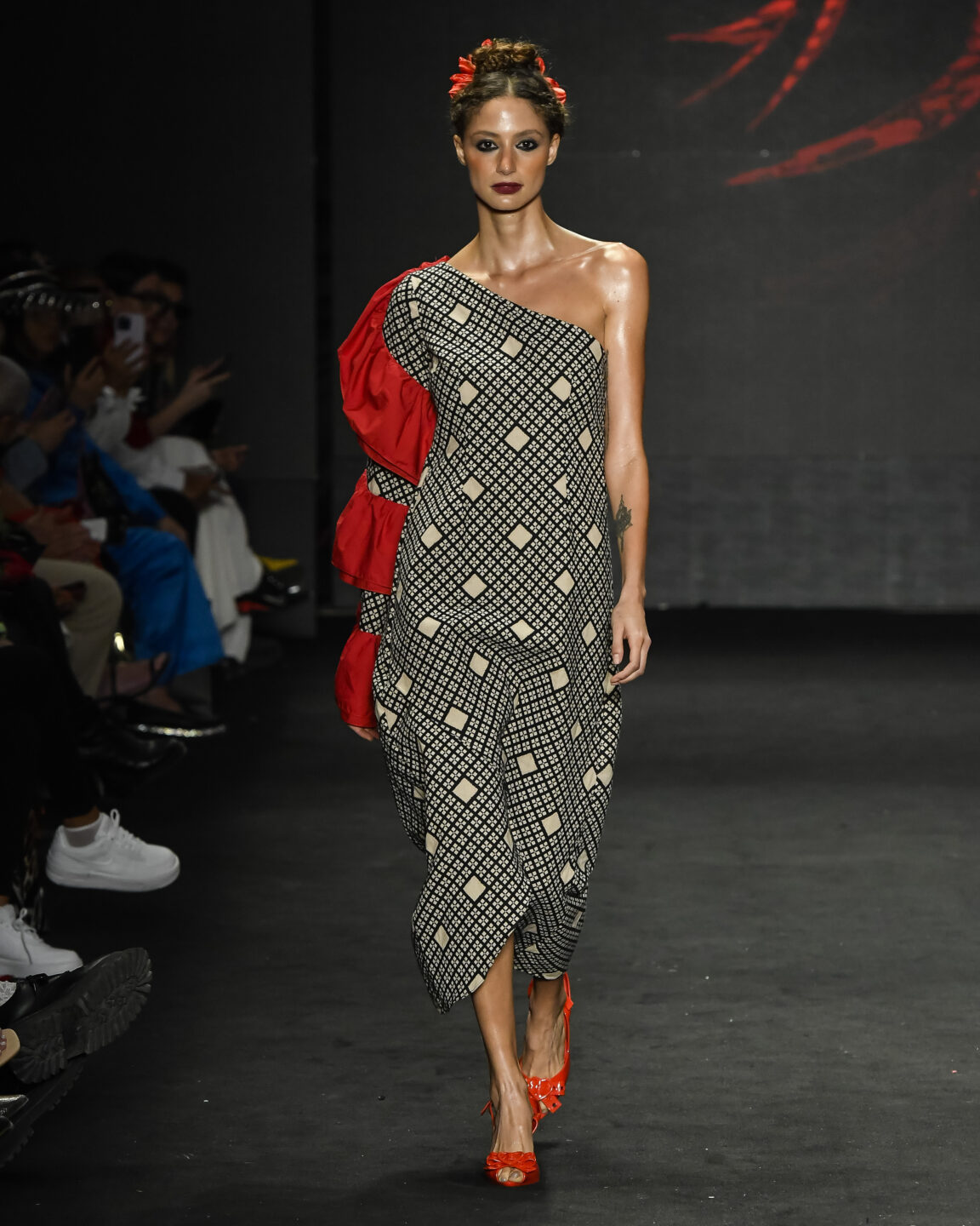 Santa Resistencia

SPFW N55

Foto: Ze Takahashi / @agfotosite