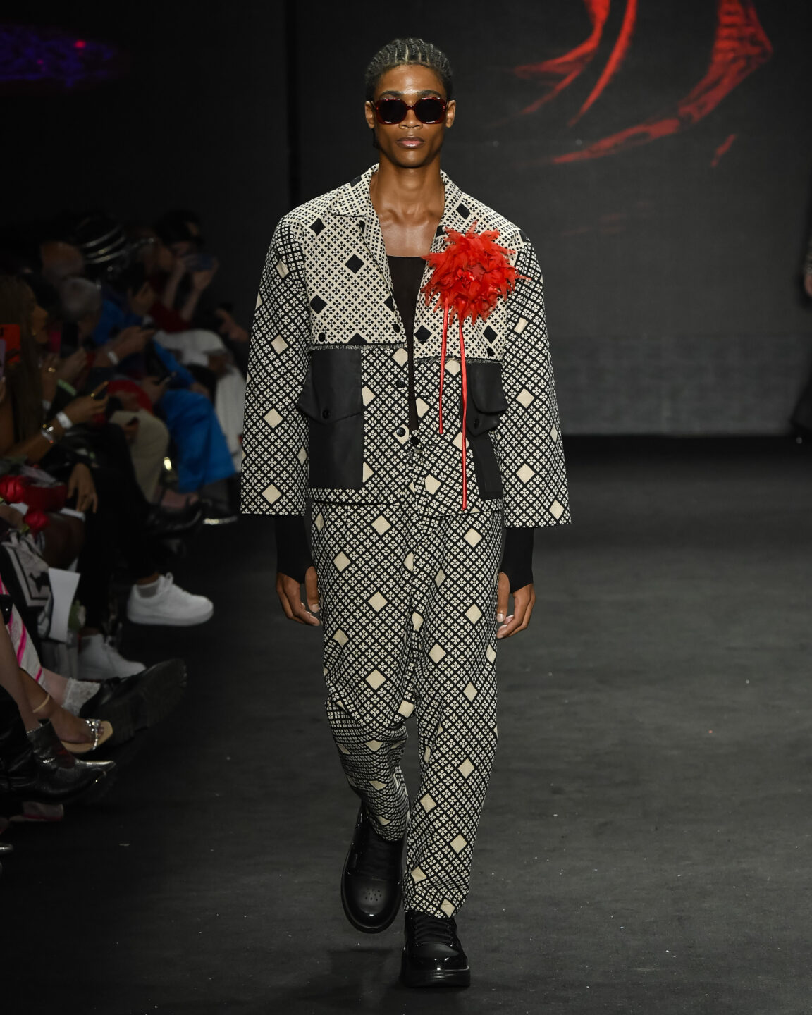 Santa Resistencia

SPFW N55

Foto: Ze Takahashi / @agfotosite