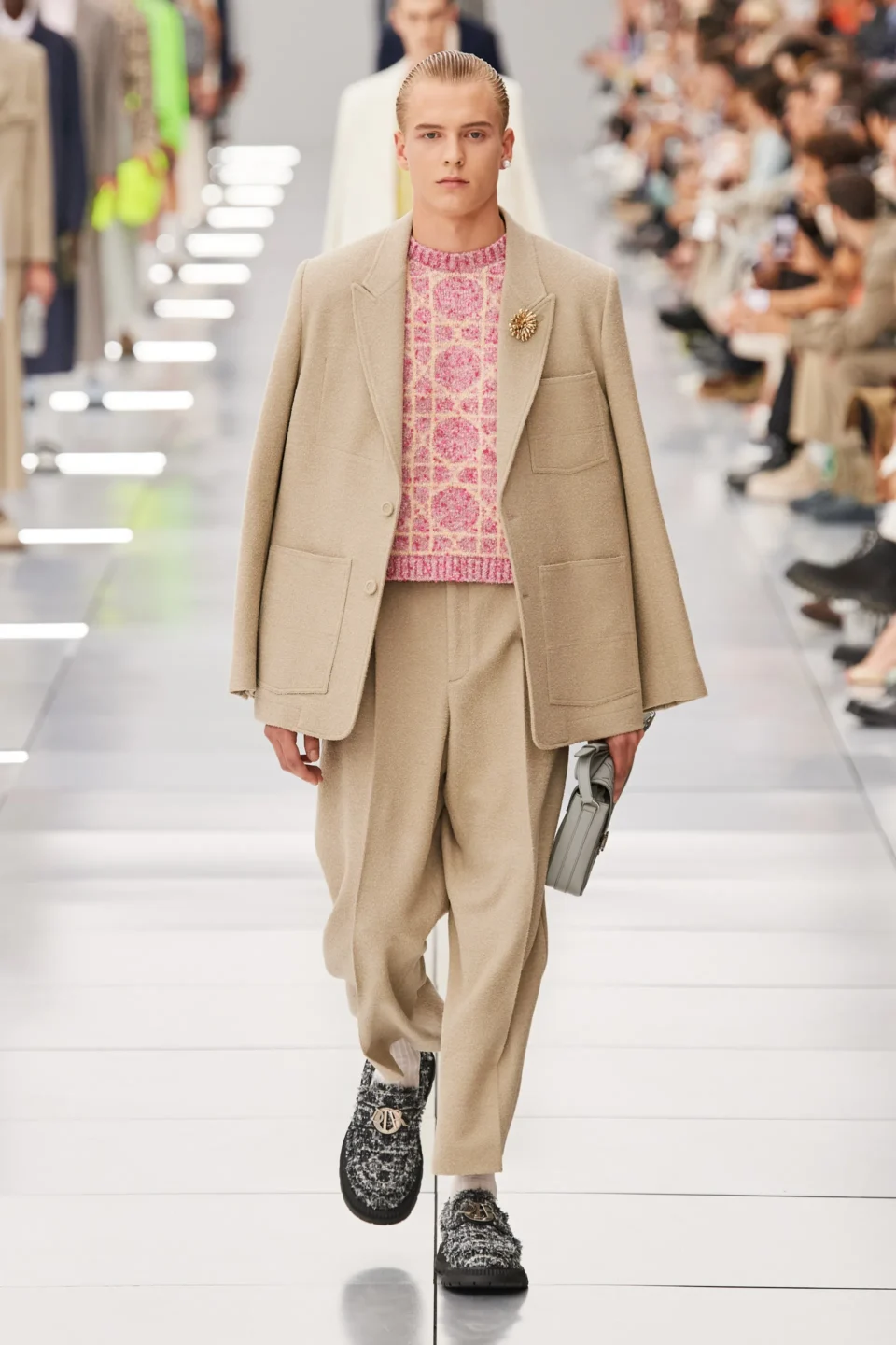 00002-dior-men-spring-2024-menswear-credit-gorunway