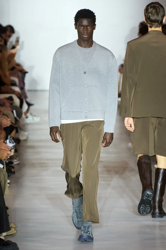 00002-neil-barrett-spring-2024-menswear-credit-gorunway