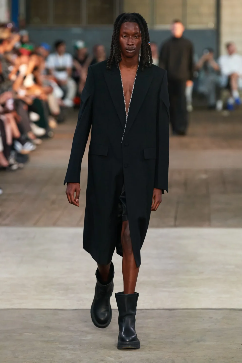 00005-1017-alyx-9sm-spring-2024-menswear-credit-gorunway