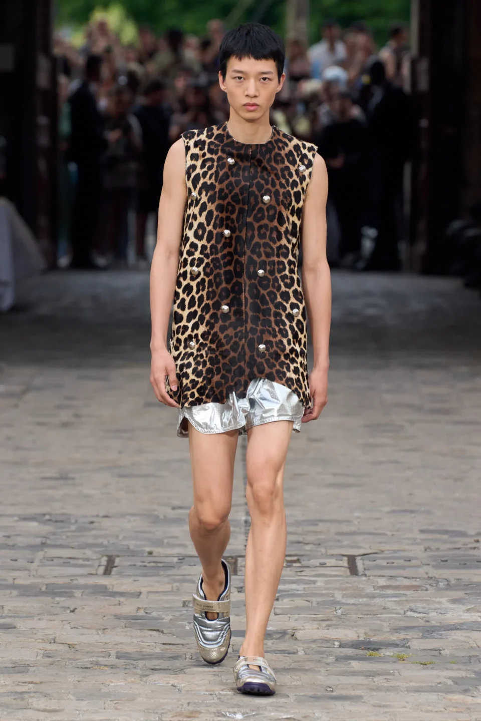 00005-wales-bonner-spring-2024-menswear-credit-gorunway