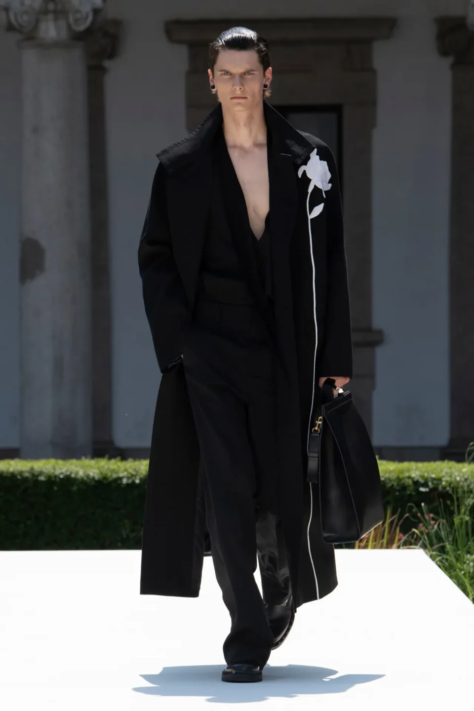 00006-valentino-spring-2024-menswear-credit-brand