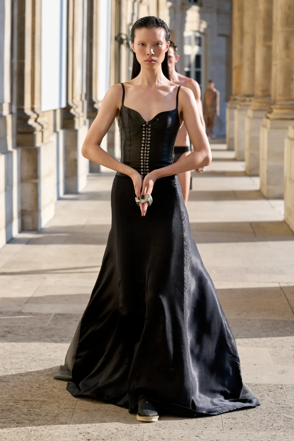 00008-ludovic-de-saint-sernin-spring-2024-menswear-credit-gorunway