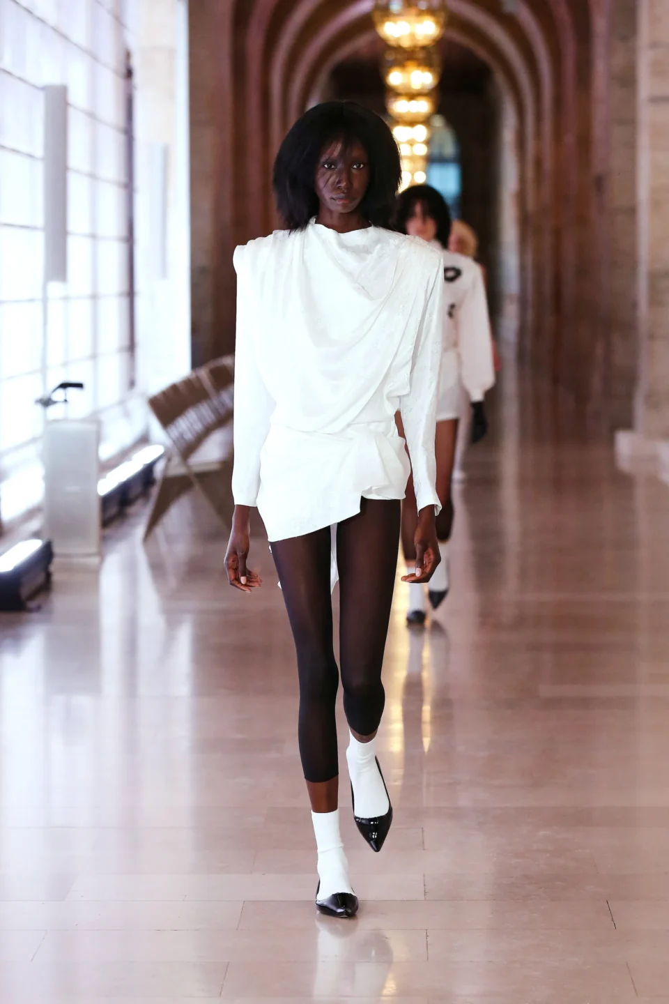 00009-marc-jacobs-fall-2023--ready-to-wear-credit-brand