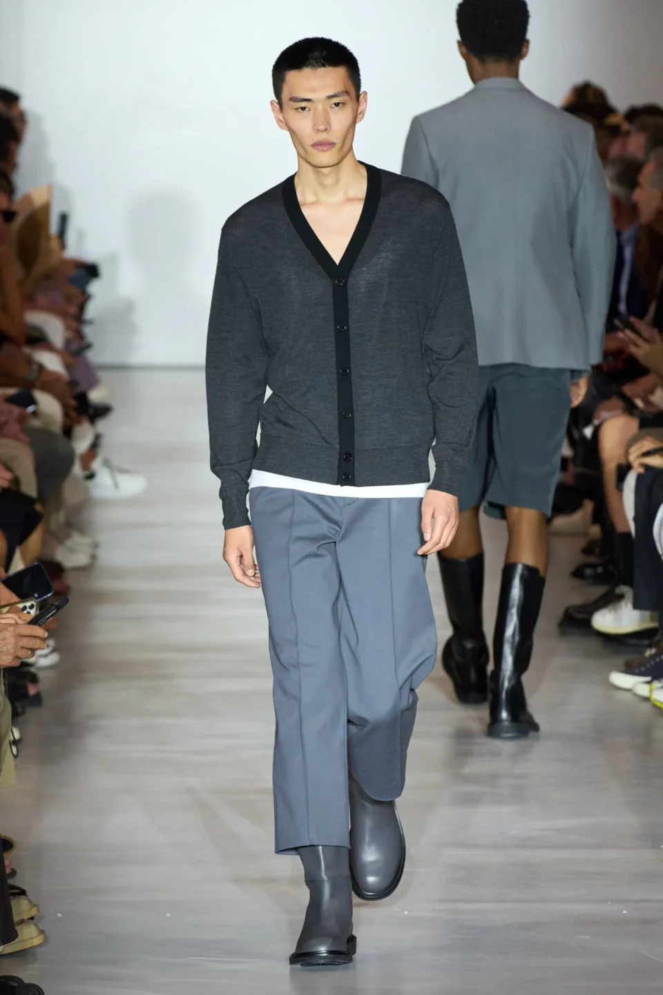 00009-neil-barrett-spring-2024-menswear-credit-gorunway