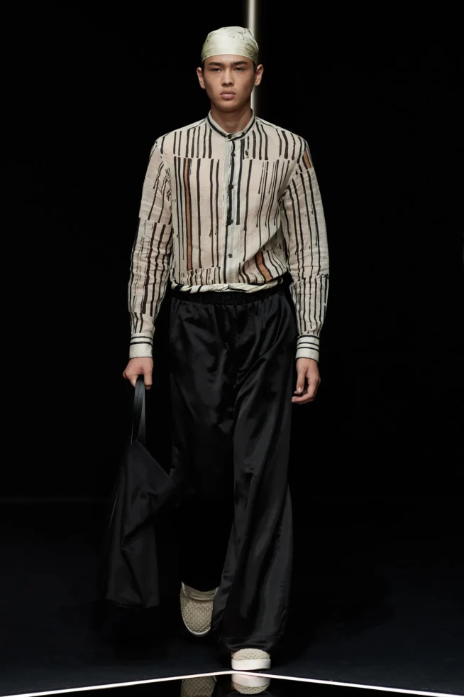 00012-emporio-armani-spring-2024-menswear-credit-gorunway
