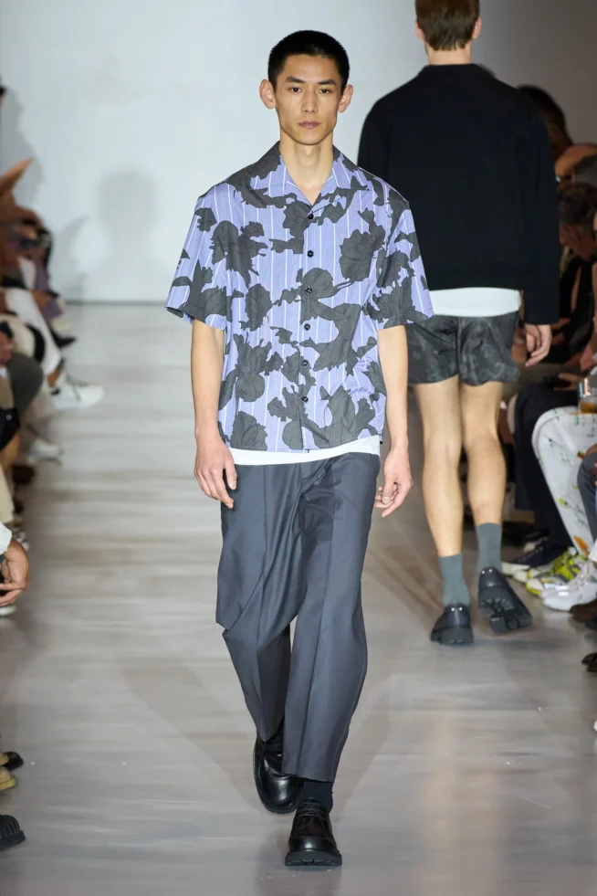 00016-neil-barrett-spring-2024-menswear-credit-gorunway