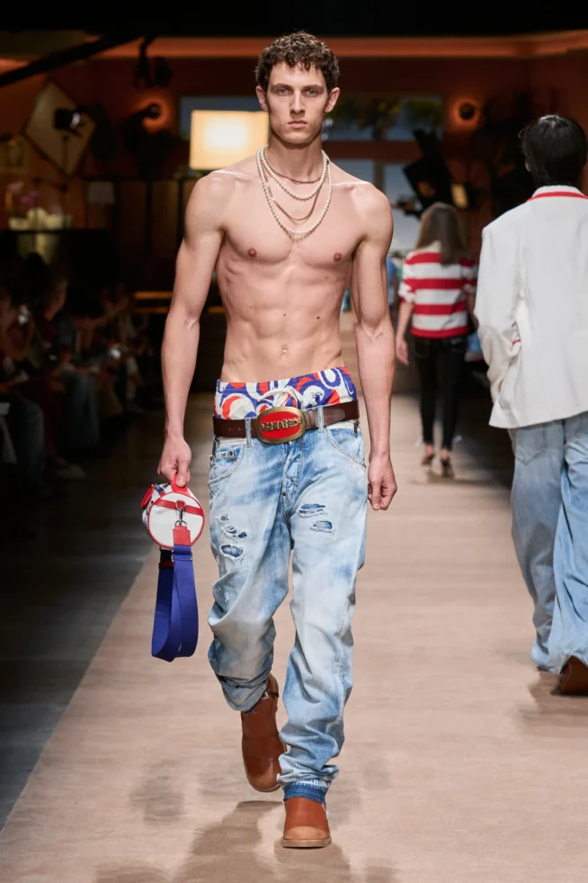 00017-dsquared2-spring-2024-menswear-credit-gorunway