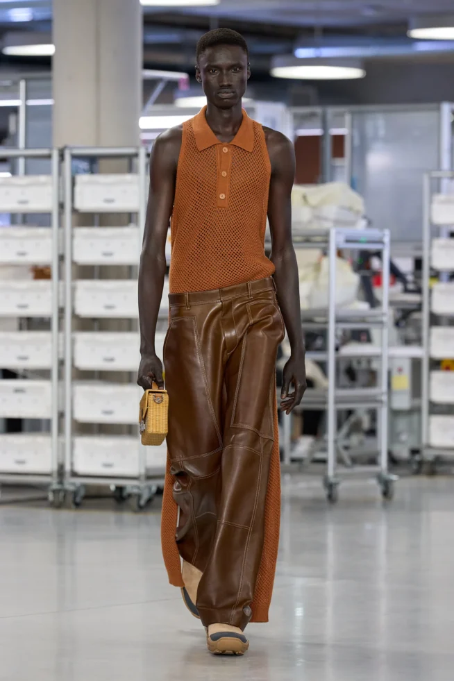 00022-fendi-spring-2024-menswear-credit-gorunway