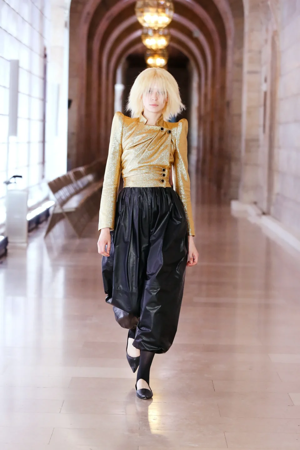 00022-marc-jacobs-fall-2023--ready-to-wear-credit-brand