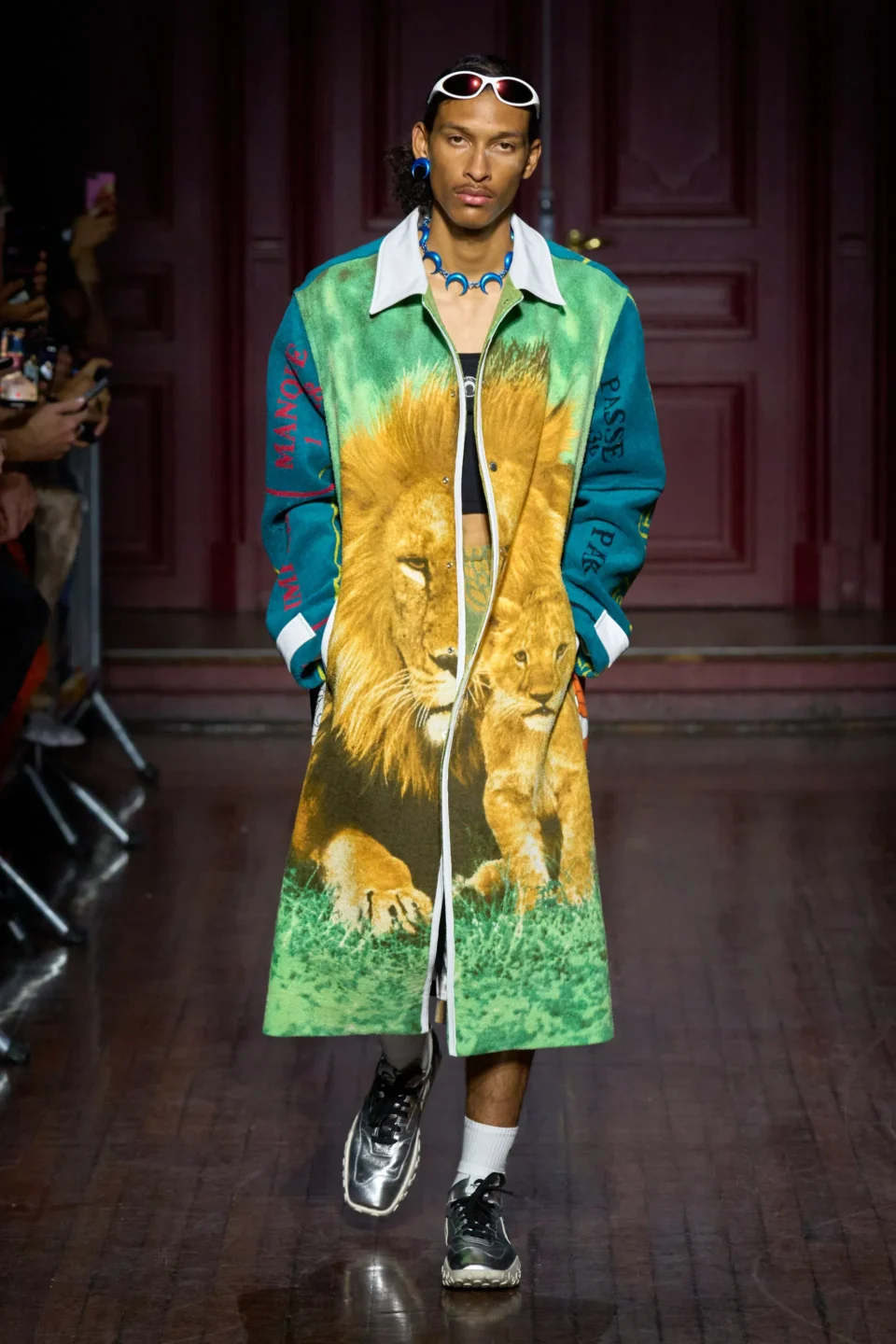 00023-marine-serre-spring-2024-menswear-credit-gorunway