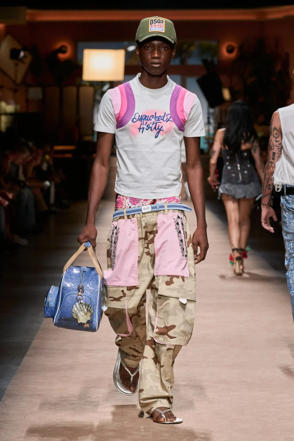 00024-dsquared2-spring-2024-menswear-credit-gorunway